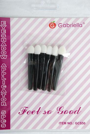 Eyeshadow Applicator 72 pcs / 12 card = Dozen 6 pcs in the Pack , 12 pack = Dozen