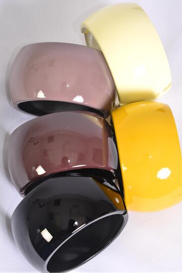 Bracelet Bangle Acrylic Hinge Fall Neutral Color Mix / 12 pcs = Dozen Neutral , Hinge , Size - 2.75" x 1.75" Dia Wide , 3 Black , 3 Dark Brown , 2  Yellow , 2 Beige , 2 Tapue Mix ,  Hang Tag & Opp bag & UPC Code 