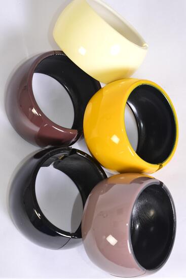 Bracelet Bangle Acrylic Wide Hinge Fall Brown Tone Color Mix / 12 pcs = Dozen Netural , Hinge , Size - 2.75" x 1.75" Dia Wide , 3 Black , 3 Dark Brown , 2  Yellow , 2 Beige , 2 Tapue Mix ,  Hang Tag & Opp bag & UPC Code 