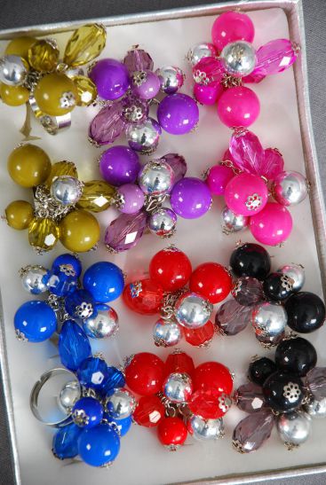 Rings Acrylic Ball Silver Ball Charm Mix / 12 pcs = Dozen Adjustable , 2 of each Color Asst , Velvet Ring Display Window Box , OPP bag & UPC Code