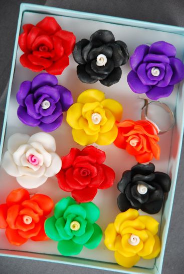 Rings Rose Hand Paint Multi / 12 pcs = Dozen Aloha , Adjustable , Flower Size - 1" Wide , 2 Black , 2 Red , 2 Yellow , 2 Purple , 2 Orange , 1 White , 1 Green Color Asst 