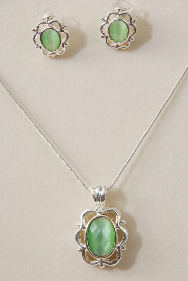 Necklace Sets Snake Chain Cat-eye Ovel Pendant Lime / Sets  Lime , Pendant Size - 1.25" x 0.75" Wide , 24" chain , Display Card & Opp Bag & UPC Code