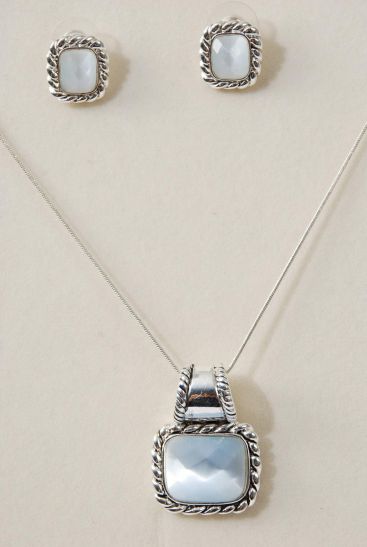 Necklace Sets Snake chain Cat-eye Pendant White / Sets Gray , Pendant Size - 1.5" x 1" Wide , 20'' Chain , Display Card & Opp Bag & UPC Code
