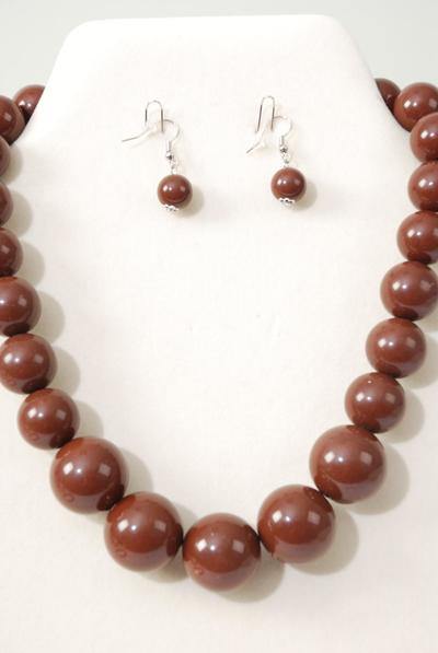 Necklace Sets Brown Graduate From 14 to 24 mm Acrylic Balls/PC 20" Long , Hang Tag & OPP bag & UPC Code