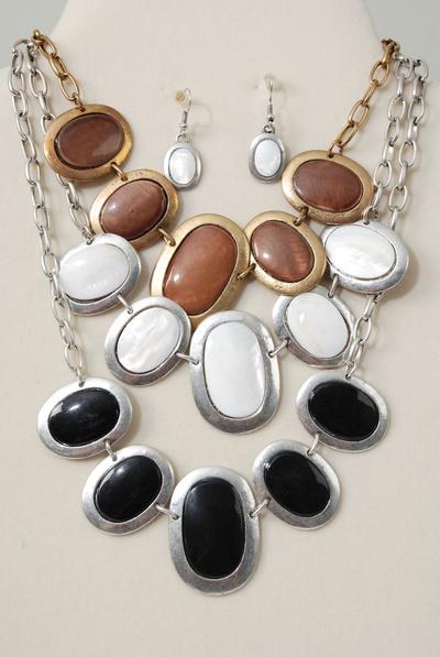 Necklace Sets Oval w Seashell / Sets Size - 18" w Extension Chain , Choose Colors , Hang tag & Opp Bag & UPC Code 