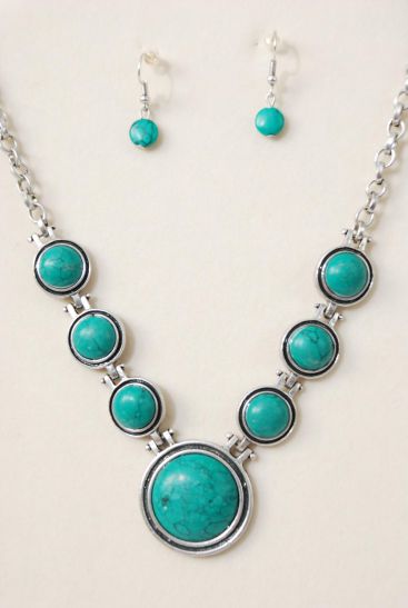 Necklace Sets Real Semiprecious Stones W Chain Green Turquoise / Sets  Green Turquoise , Size -18" w Extension Chain , Hang tag Opp Bag UPC Code 