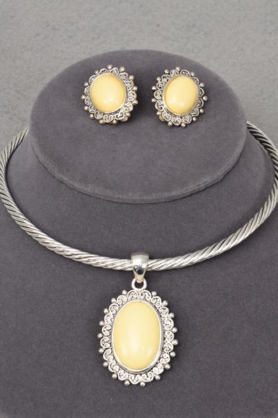 Necklace Set Choker Oval Pandent W Cable-wire / Sets Clip On ,  Flexible , Post , Size - 16" Wide , Display Card & OPP Bag & UPC Code