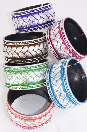 Bracelet Bangle Acrylic Holographic  Multi Silver Herringbone Pattern / 12 pcs = Dozen Multi , Hinge , Size - 2.75" x 1.25" Dia Wide , 2 of each Pattern Asst , Hang Tag & OPP Bag & UPC Code